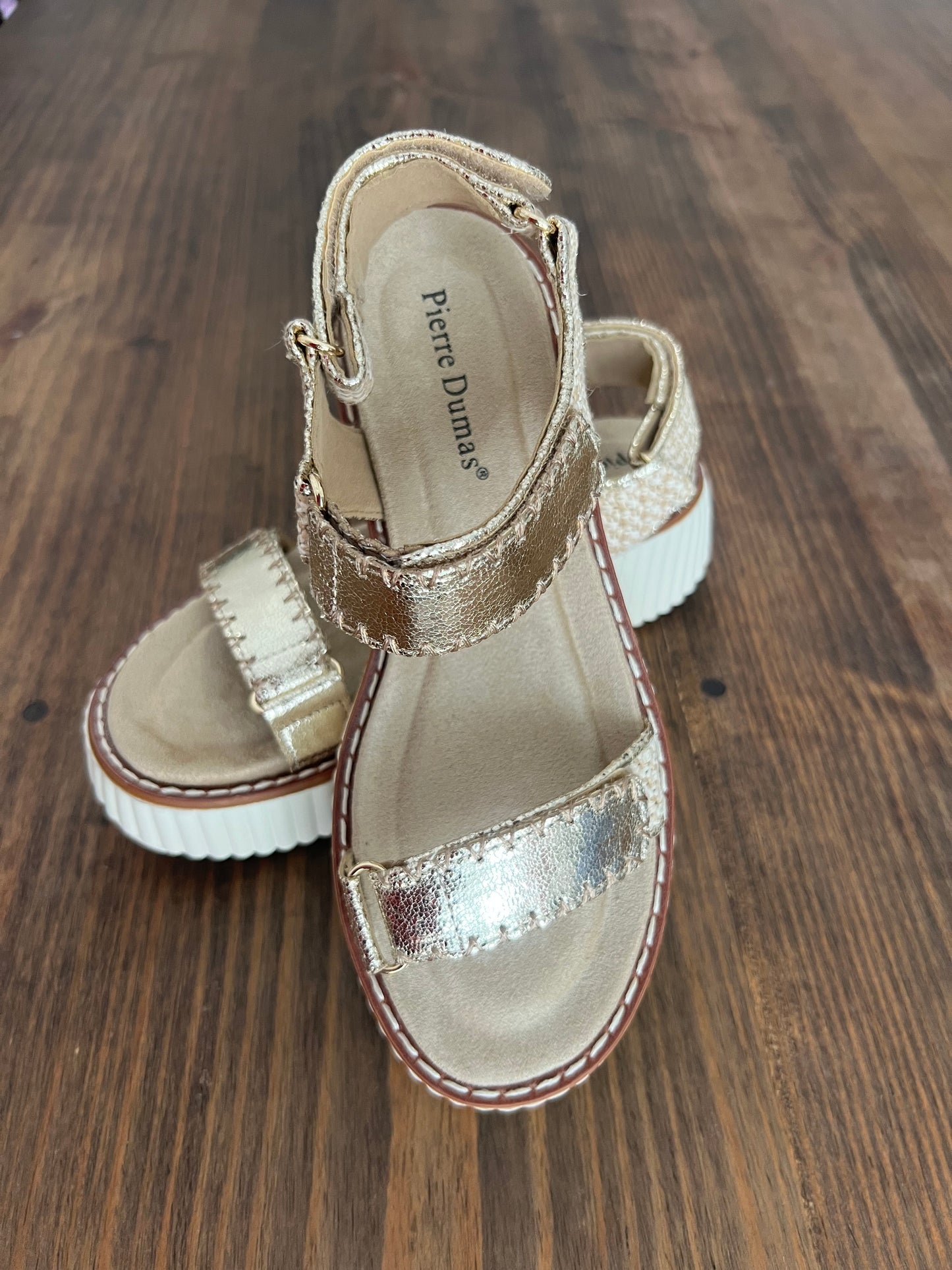 Sweet Gold Sandals