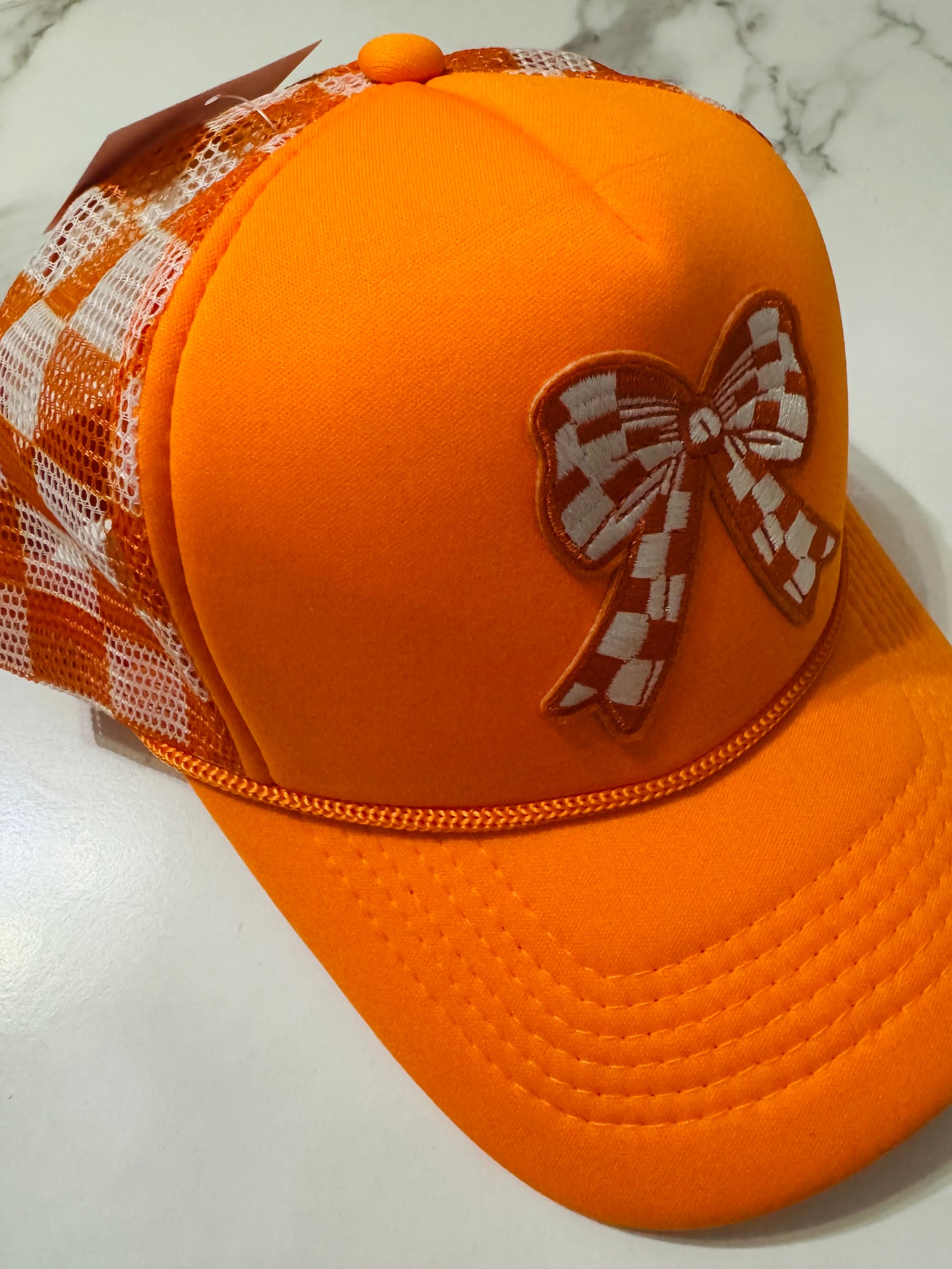 TN Bow & Checkerboard Hat