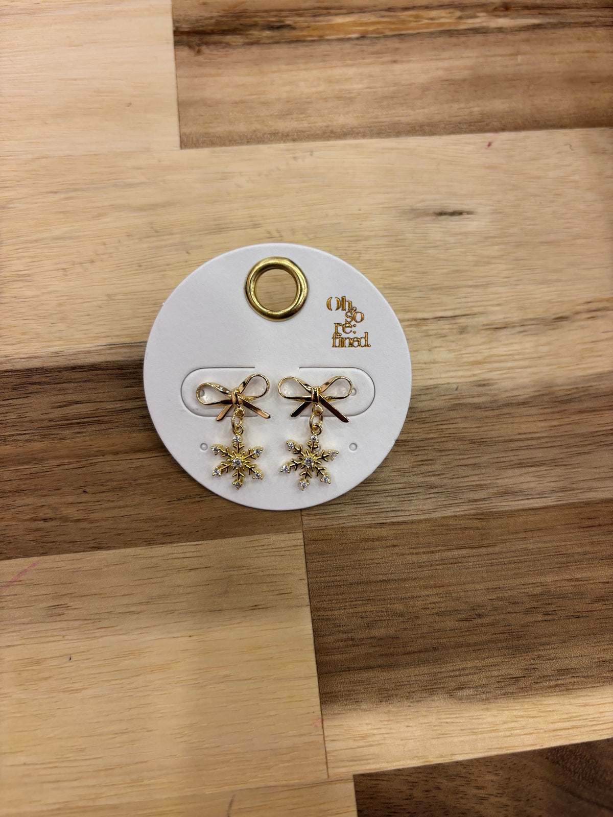 Snowy Bow Earrings