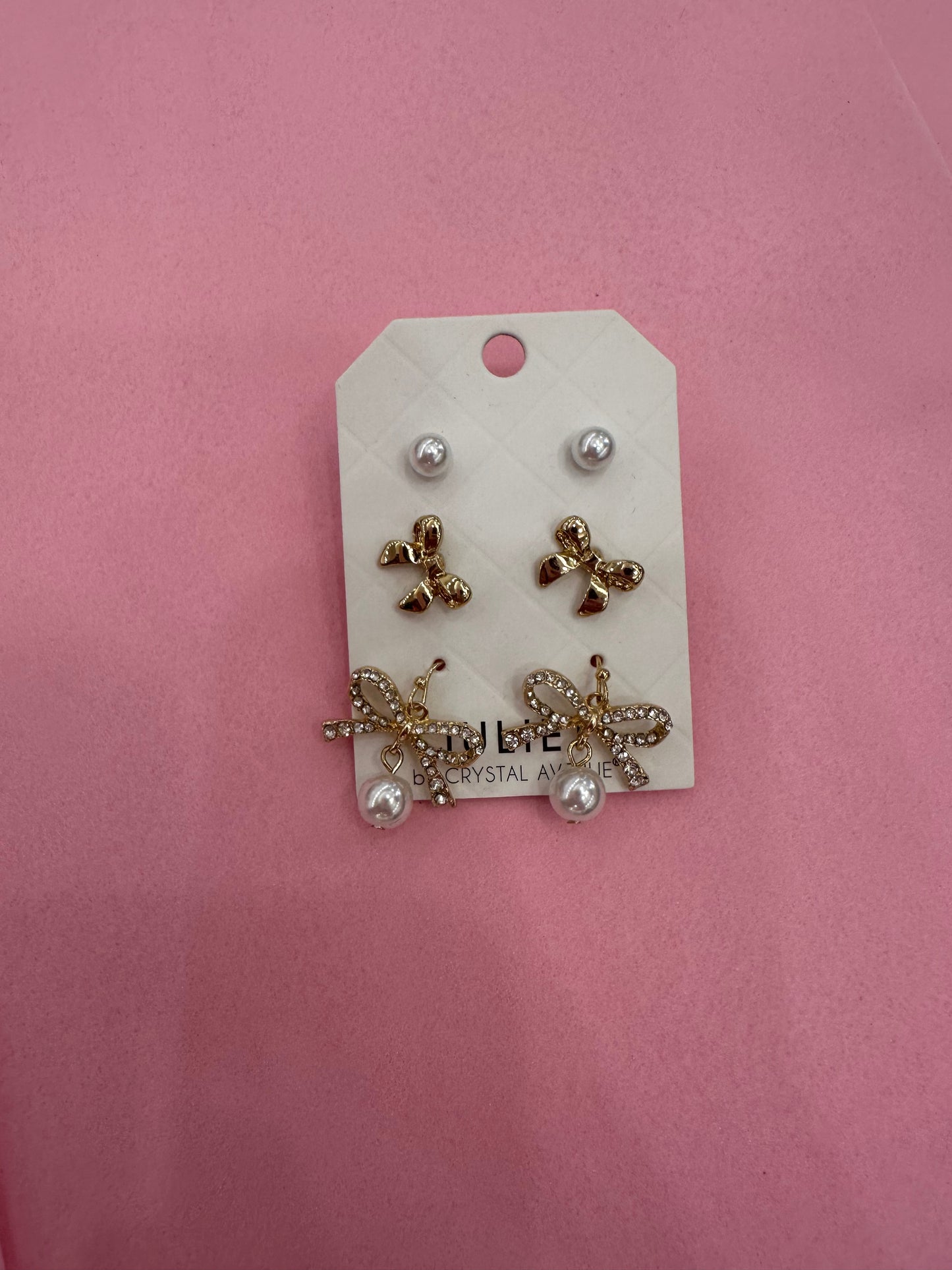 Pearl Bow Earring Set