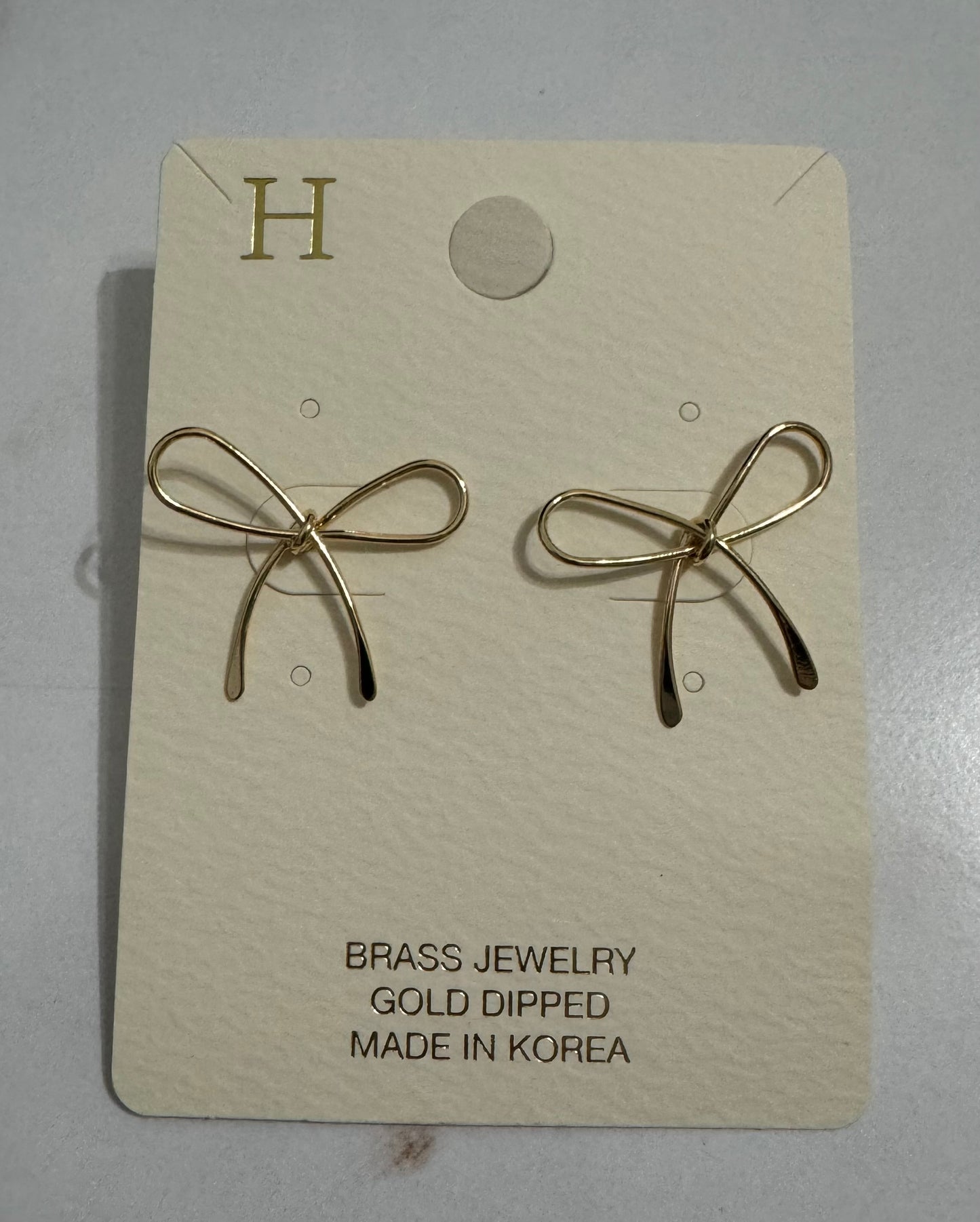 Cara Bow Earrings