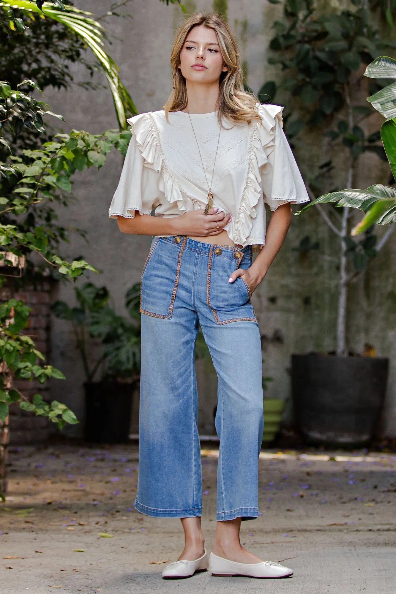Goldie Ruffled Crop Top