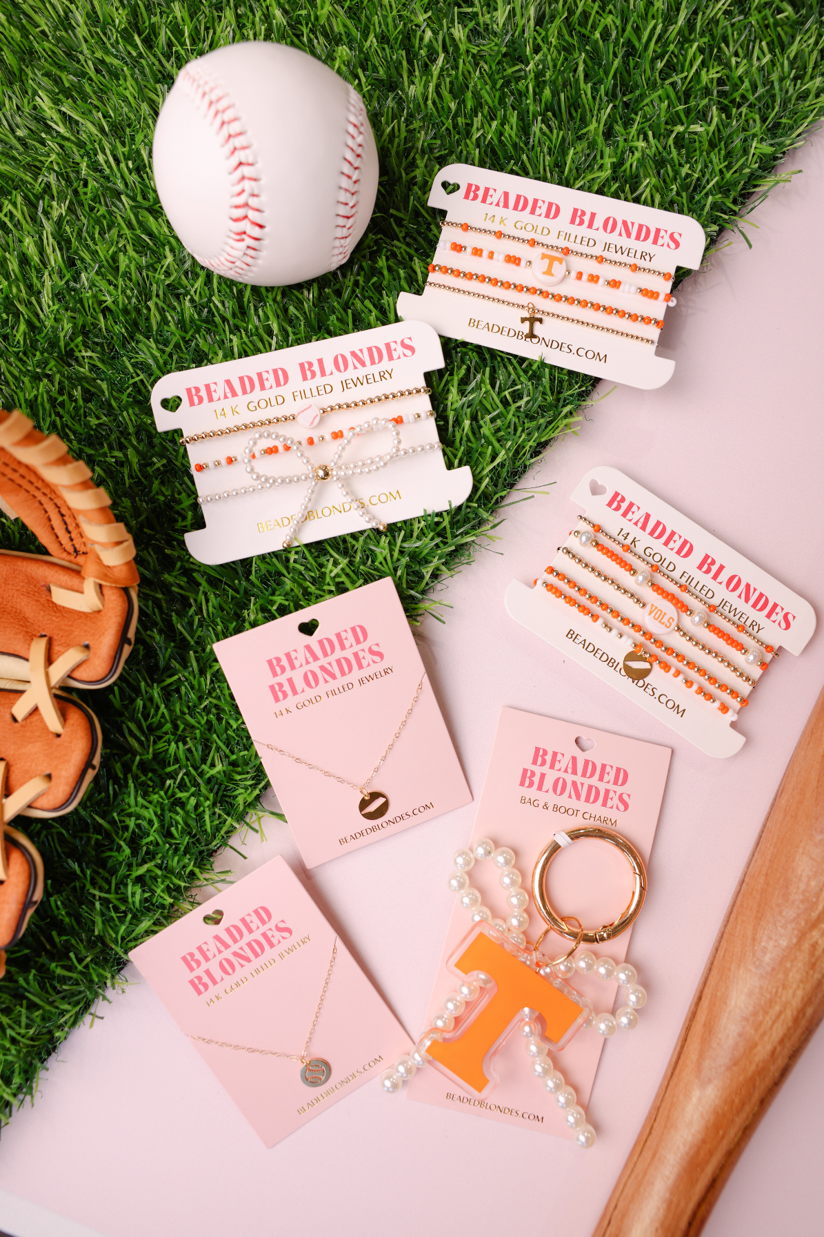 Tennessee Logo Charm Bracelet on Color