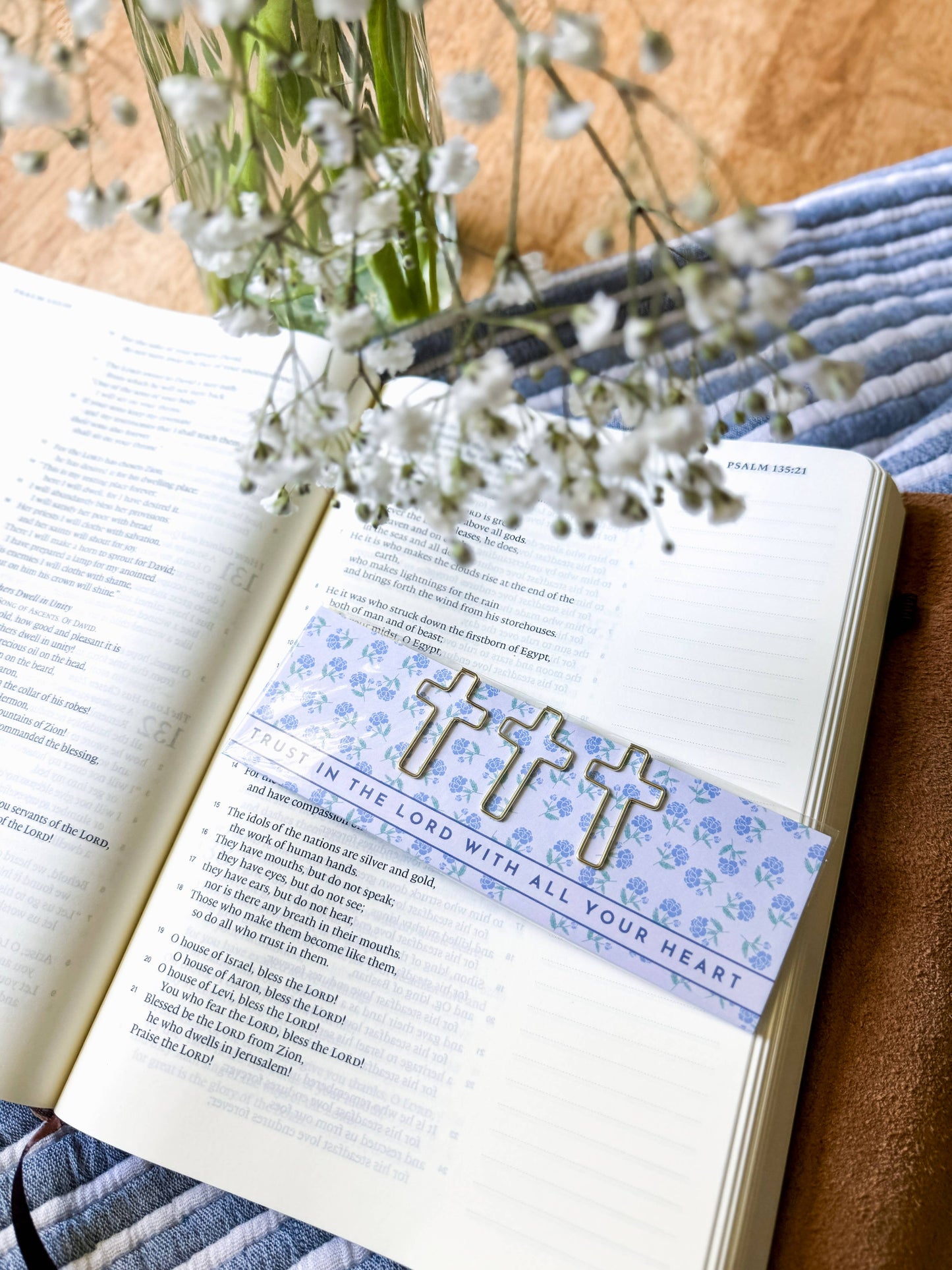 Cross Paperclip and Bookmark Set- Trust in the Lord