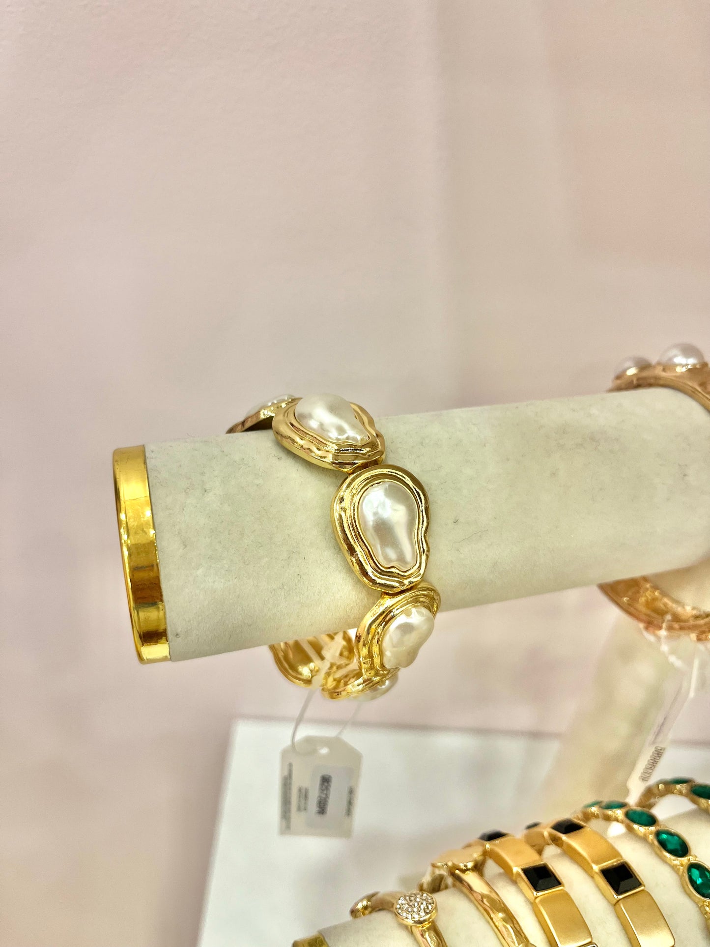 Golden Tide Pearl Bracelet