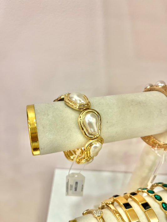 Golden Tide Pearl Bracelet