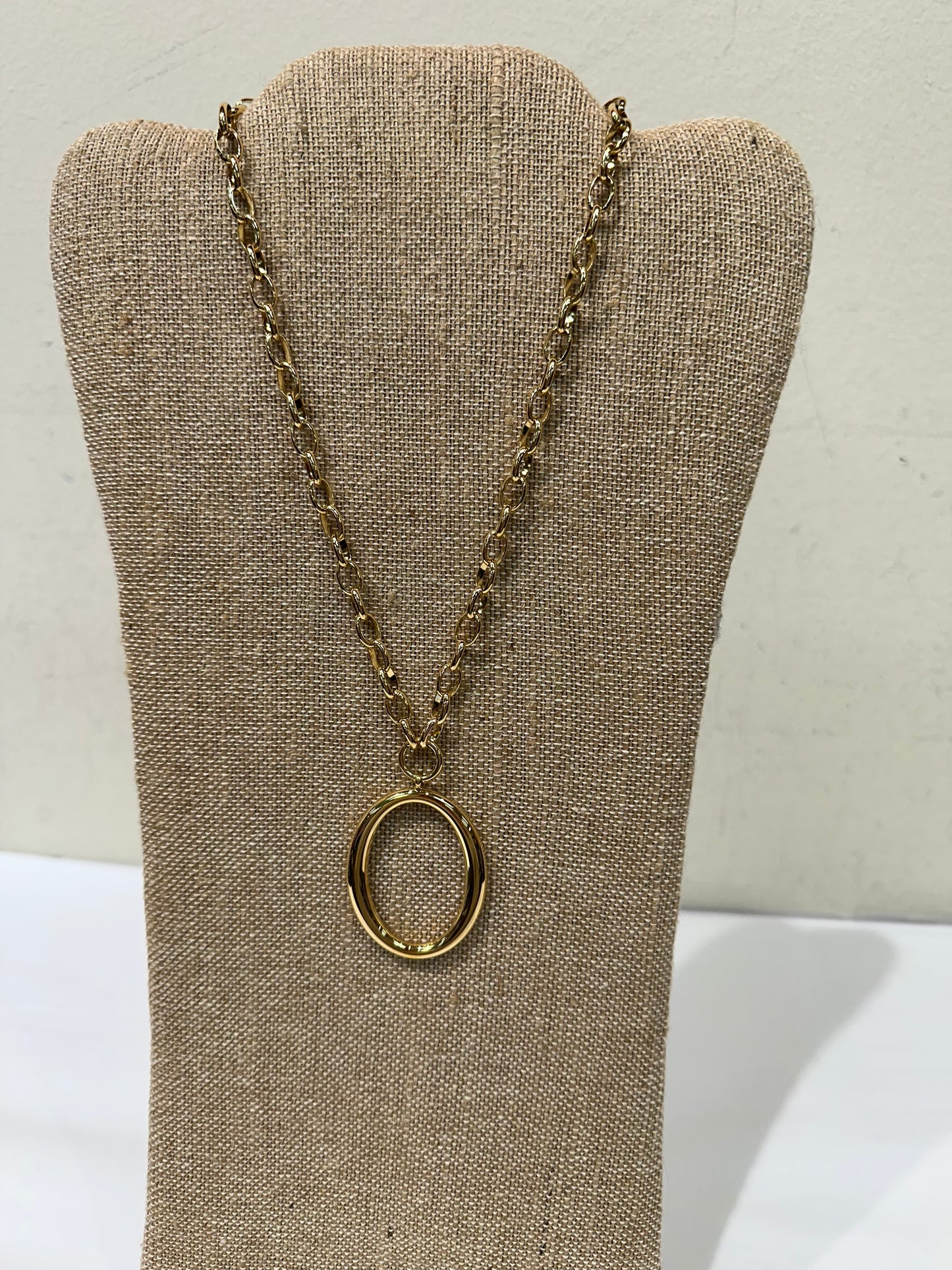 Oval Chunky Necklace