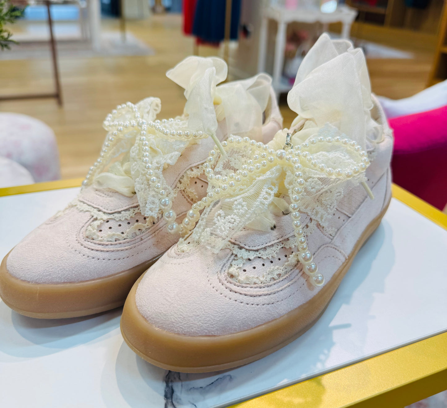 Eleanor Pink Sneaker