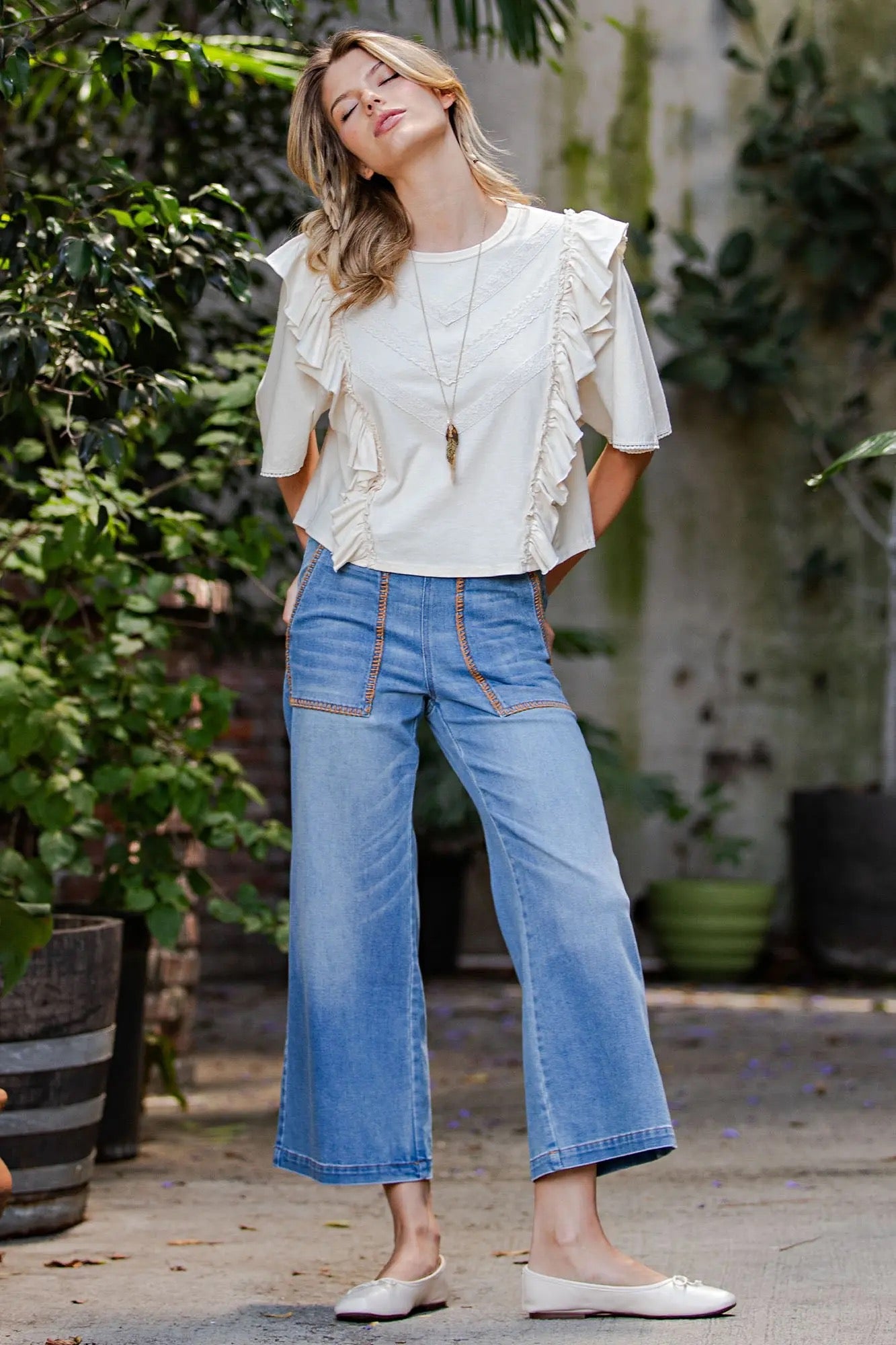 Goldie Ruffled Crop Top