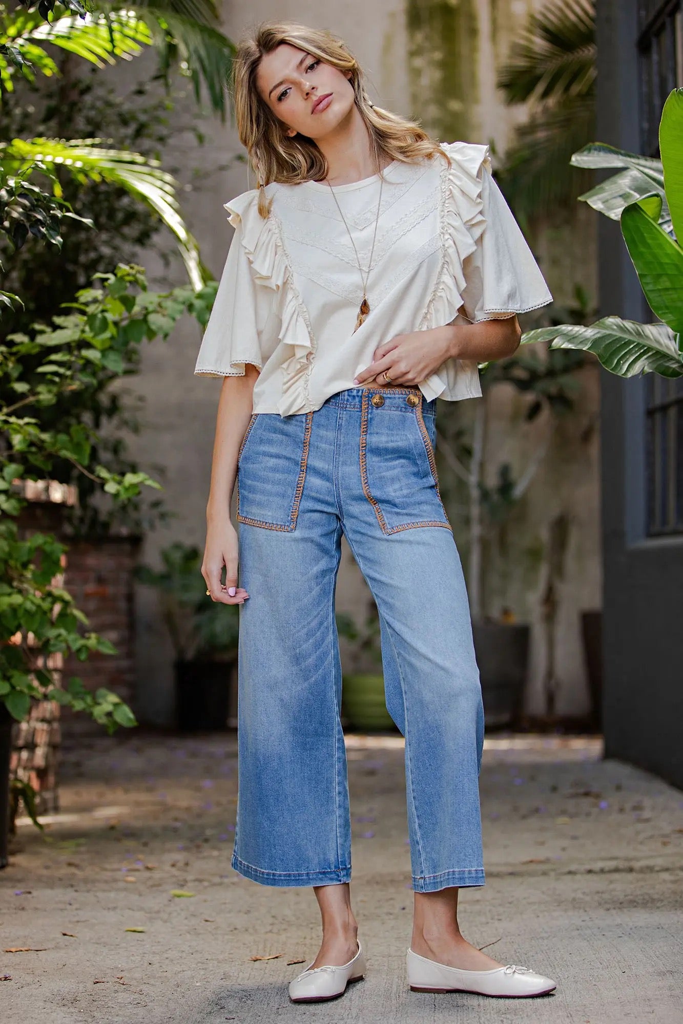 Goldie Ruffled Crop Top