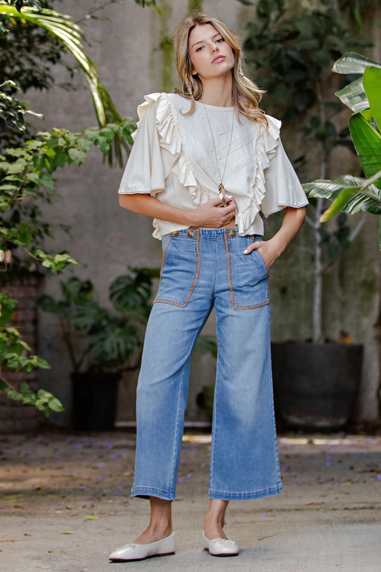 Goldie Ruffled Crop Top