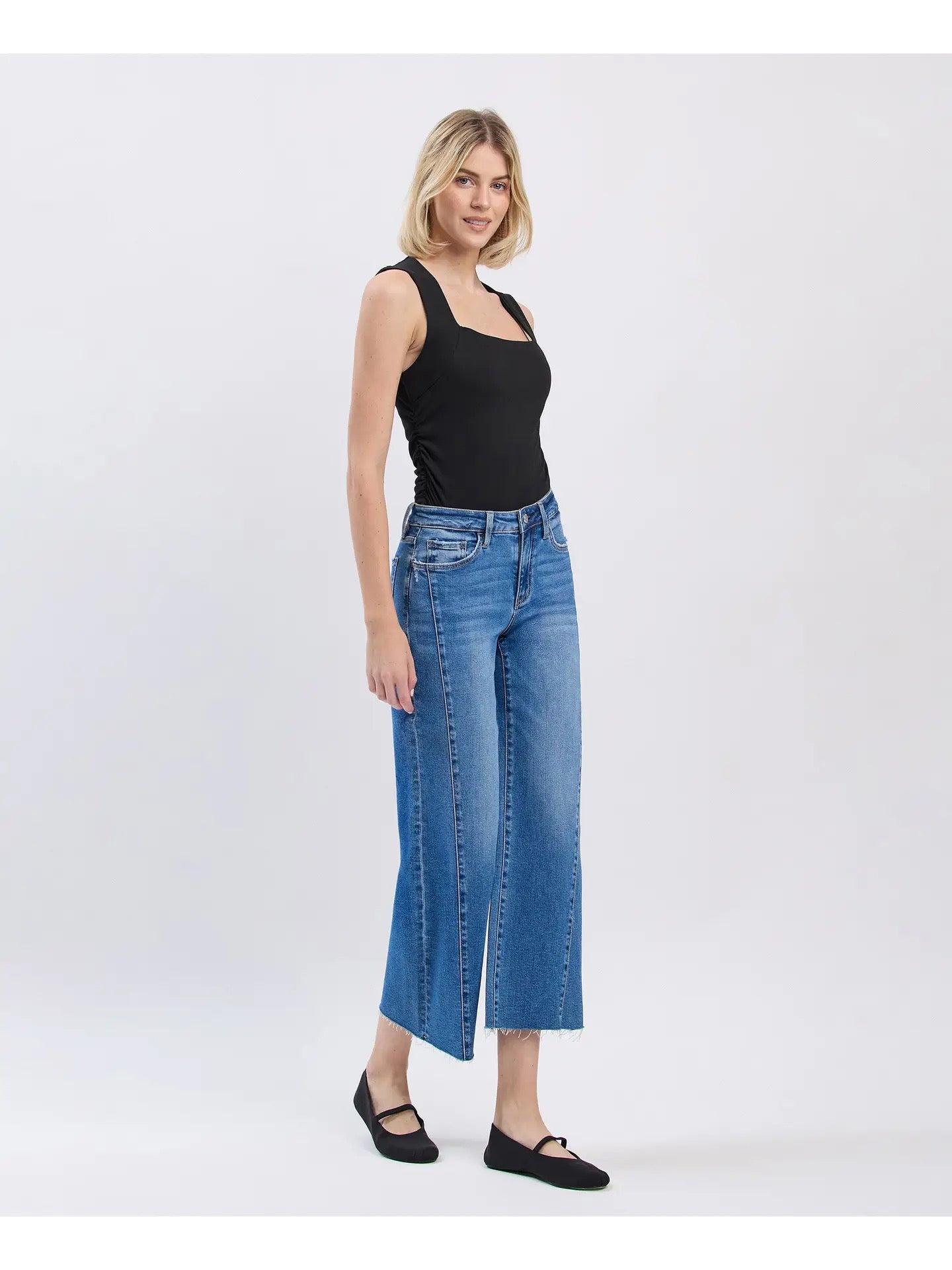 Punctual Jeans