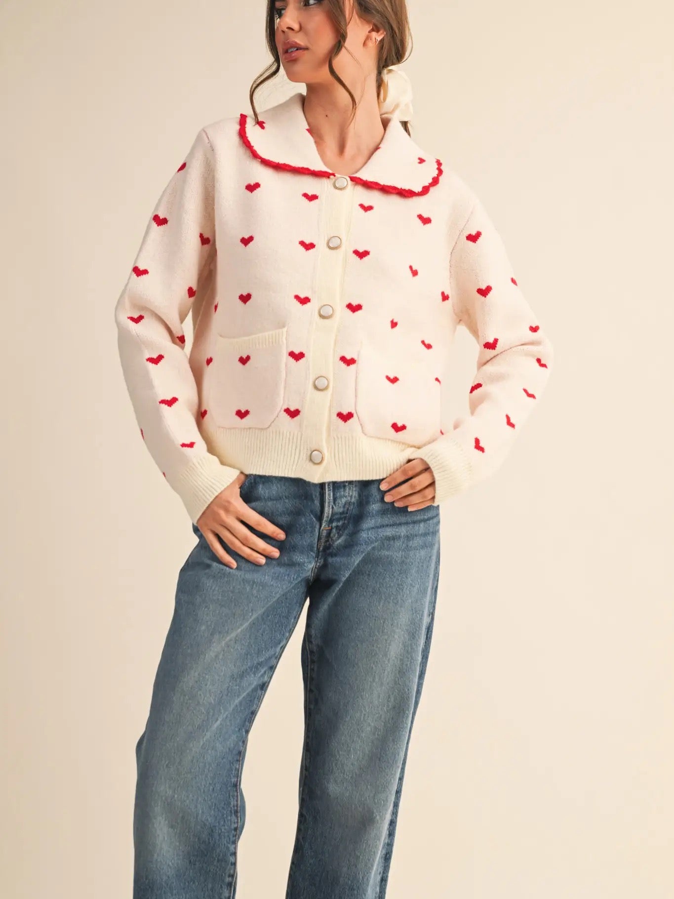 Doll Collar Heart Sweater