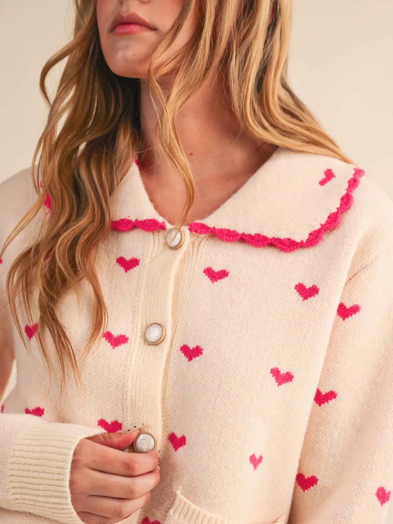 Doll Collar Heart Sweater